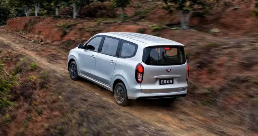 【E汽车】五菱宏光新款家族上市