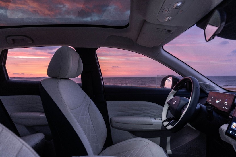 极狐T1续航达成率150%，充电16.9分钟补能50%