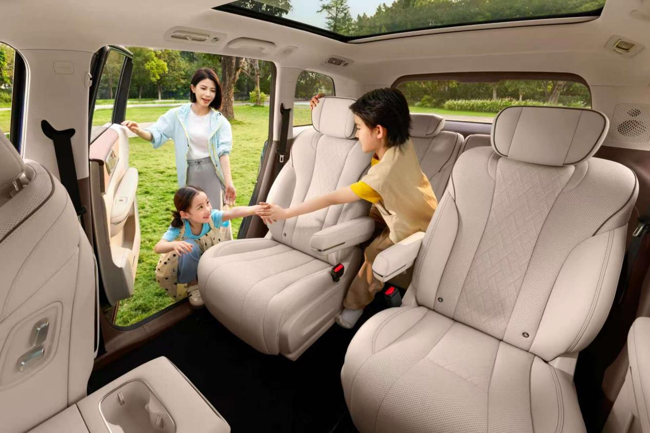 五菱星光L即将在北京车展交出答卷